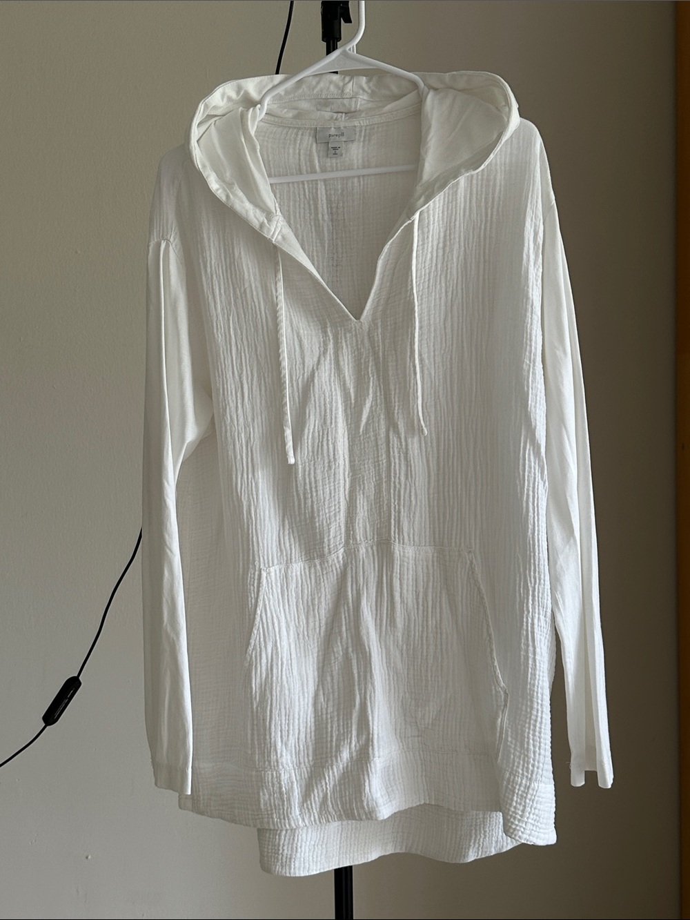 Men's White Lightweight Hooded Pullover with Front Pocket